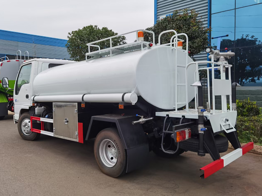 potable water truck