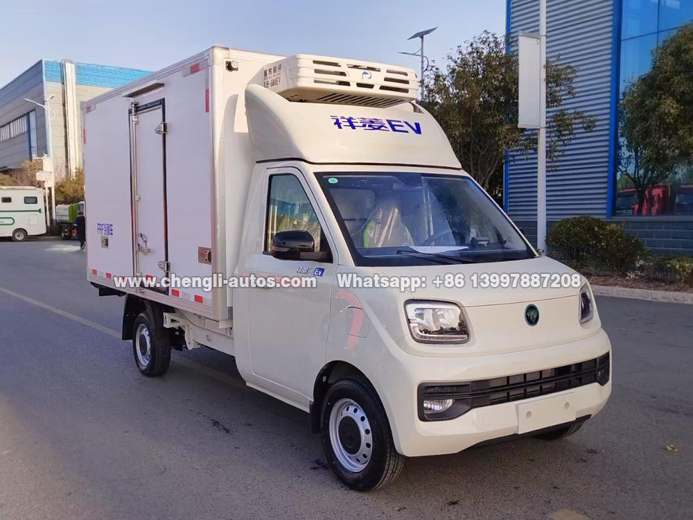 FOTON pure EV refrigerator truck
